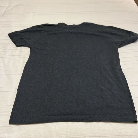 NWOT Bostonian T-Shirt - Picture 4 of 4